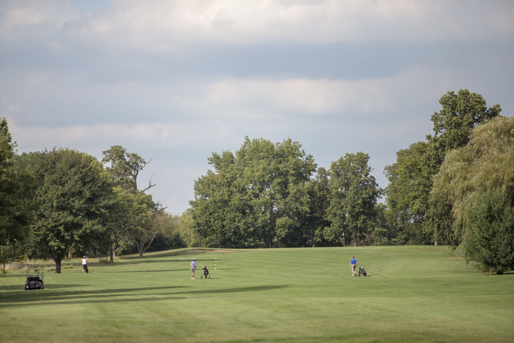 GALLERY-boys-golf-082620-28.jpg